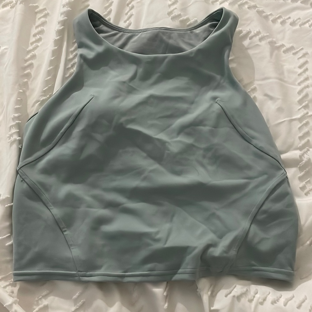 Lululemon invigorate tank